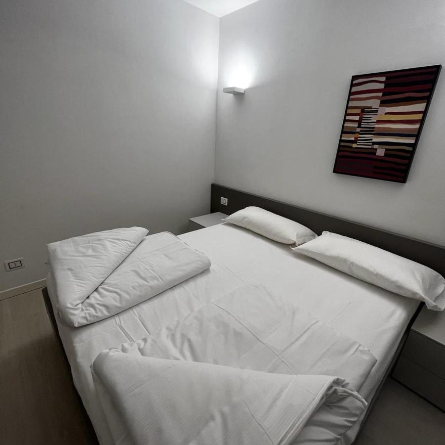 Smart Apartments Palazzo Mazzini Rovereto  Extérieur photo